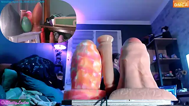 MissSluttyLeeloo webcam