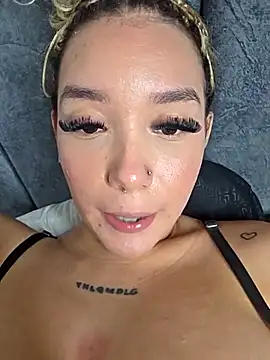 alaia_princess webcam