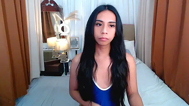 scarlet_smith7 - Scarlet_smith7's free webcam - UK Sex Cams