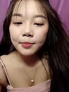 baa-bee22 (F teen) - Hij