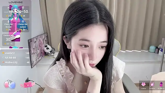 oioi-666 (F young) - 爱芊芊的一天❤️💕✨