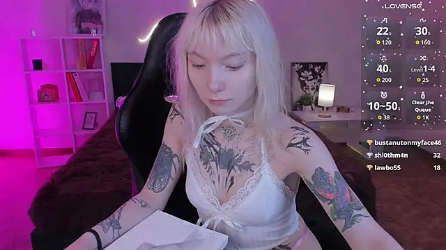 tattoo_art_baby webcam