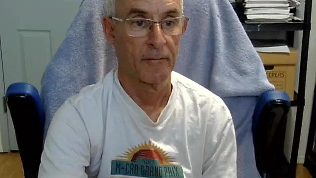 funone1999 (M grandpa) - Stroke and Play - 5 min