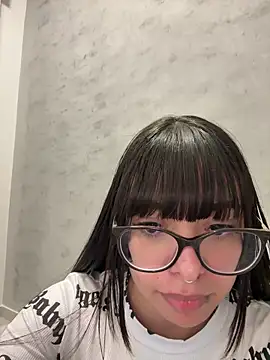 SophiaMelissa live sex cam