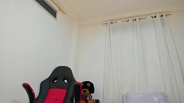 ana_maria___ webcam