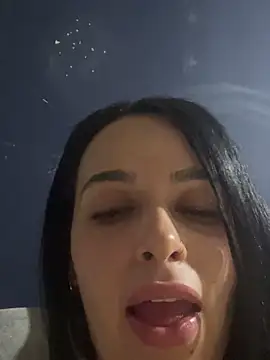 leila_moretti webcam