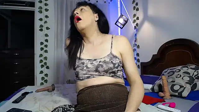 ivonne__hott1 webcam