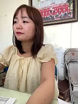 Webcam Model (Bana-gibee)  is live.Free join now!