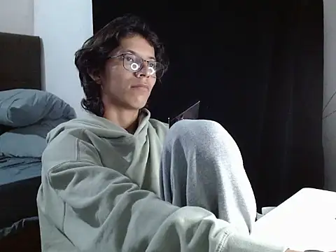 vazak (M twink) - OUT PLAYERA