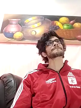 Loggan_donnelly webcam