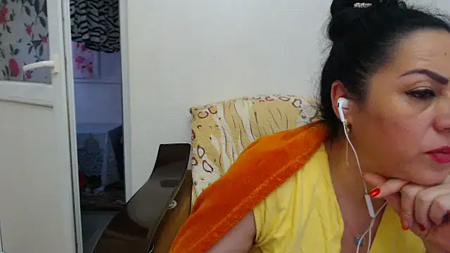 MissElla live sex cam