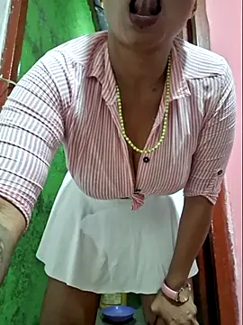 gatadeojosclaros webcam