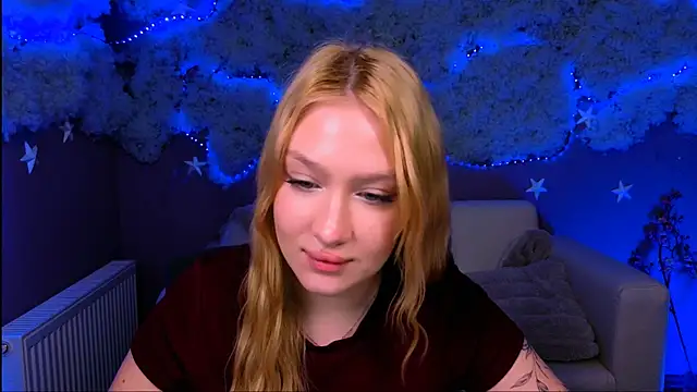 playful_sophie webcam