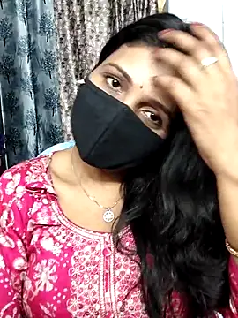 Hotty_Kavita webcam