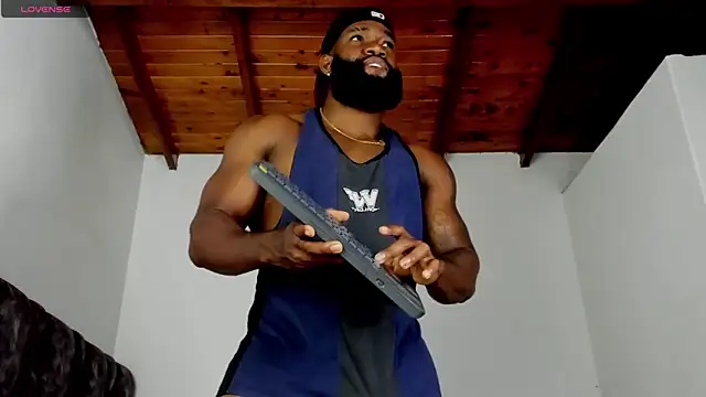 james_musclebbc webcam