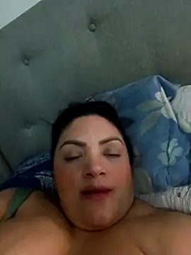 Webcam Model (tiffany_Johnson1)  is live.Free join now!