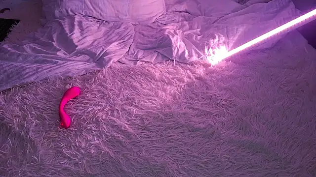 very_strange_things webcam