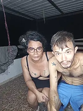 zamara_and_erik webcam