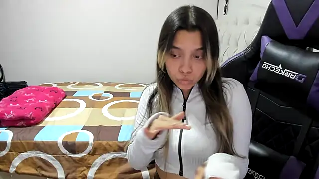 LuisaReyes_2911 webcam