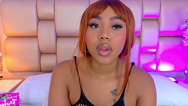 AngelaRoberts webcam