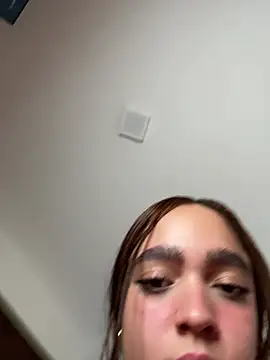 hottiee_melannie webcam