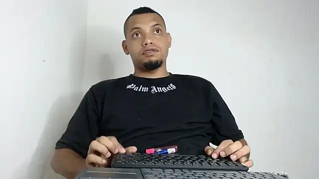 drako_monster webcam