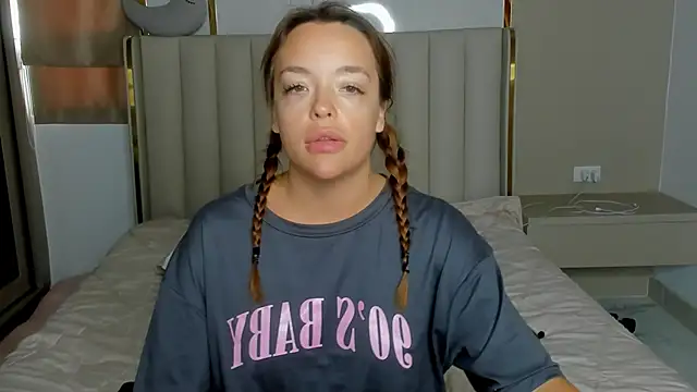 stellaa_quenn webcam