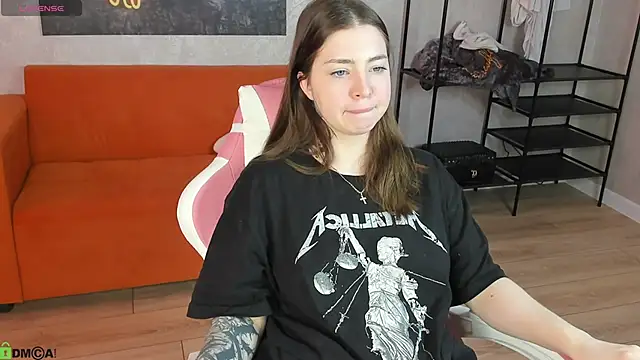 honey_cherrry webcam