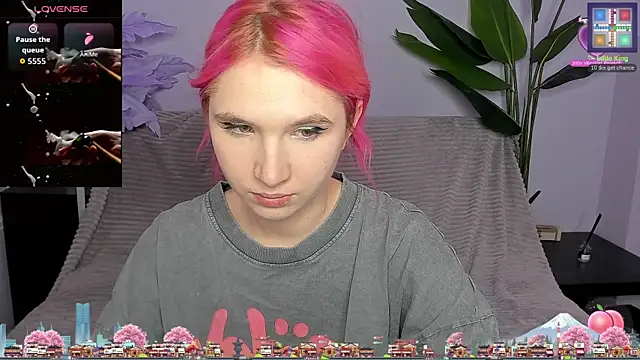 Kitty_Blondie webcam