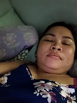 Sweetlorie_83 webcam