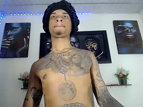 Tatoo_Noah webcam