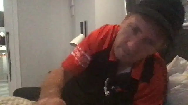 MrBombasticxxx webcam