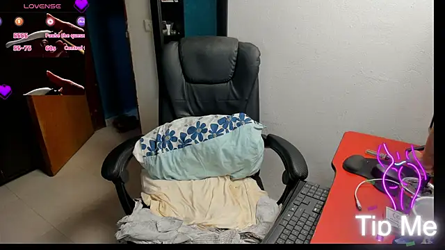 peanut_tangerine webcam