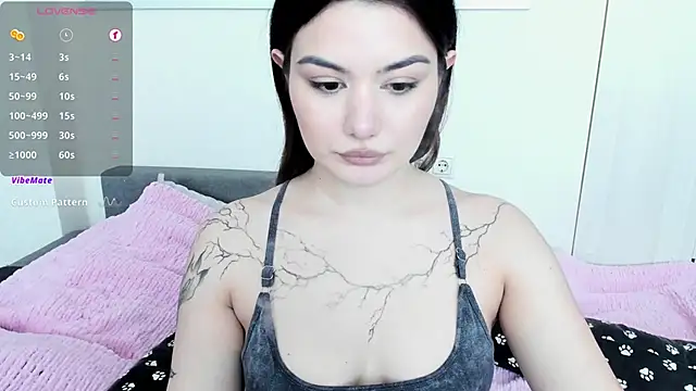 dark_moni - Dark_Moni's free webcam - UK Sex Cams