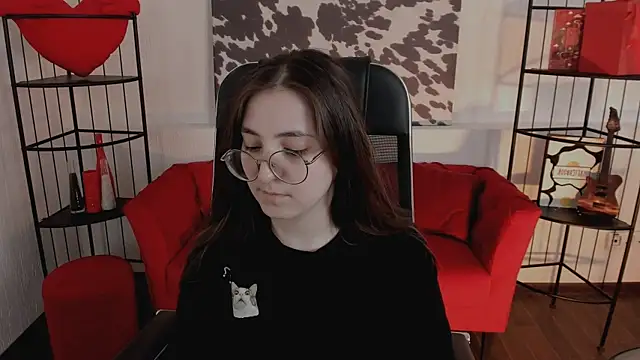 VirtuallVoyant live sex cam