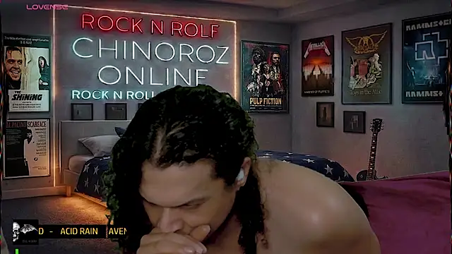 chino_roz webcam