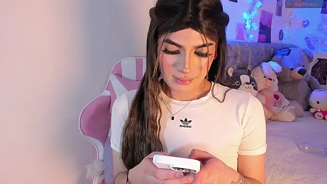 iam_emiily_ (T teen) - show cum