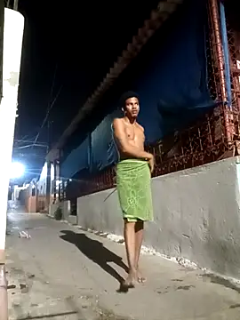 Gutierrez6383 webcam