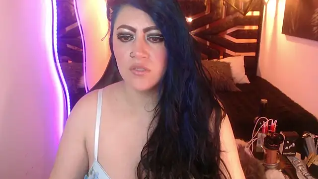 scarleth_blue webcam