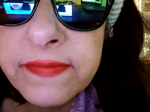 Samantha_Squirt@xh webcam