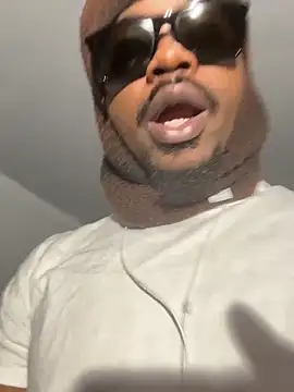 MIGHTYDEMONXXX webcam