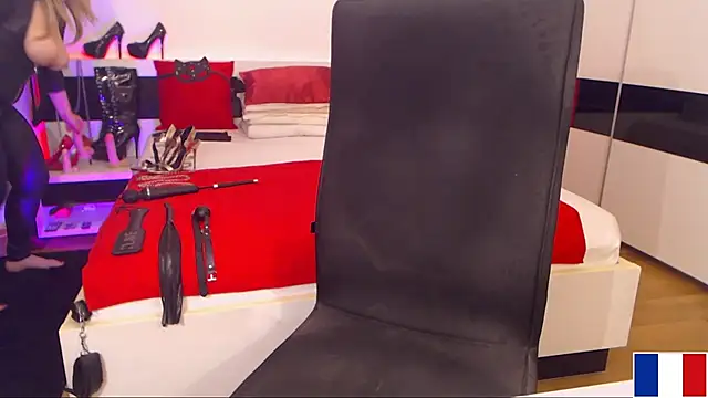 FrenchGoddess webcam