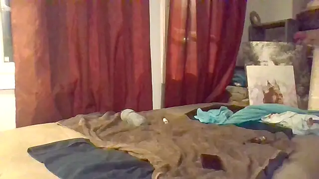 DildoPlayer33 webcam