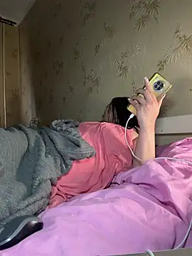 Naughtbaby_2025 webcam