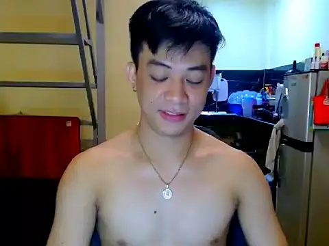AsianCUMQUICKLY webcam