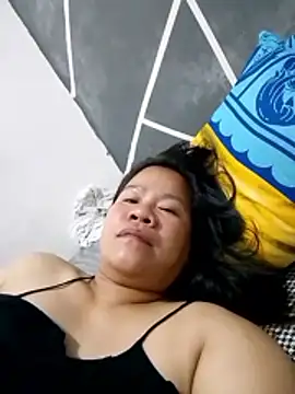 AsianbouncieGIRL webcam