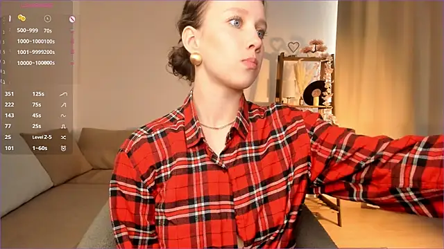 LachelleFrommer webcam