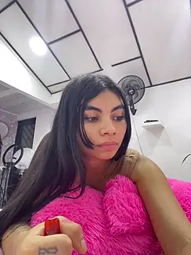 eimmy__skinny webcam