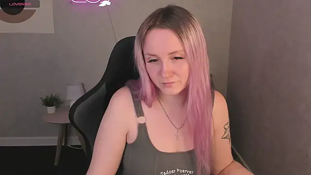 Jooyce_Howward webcam