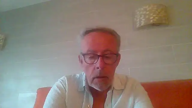 tuggy59 (M grandpa) - cum with me masurbador